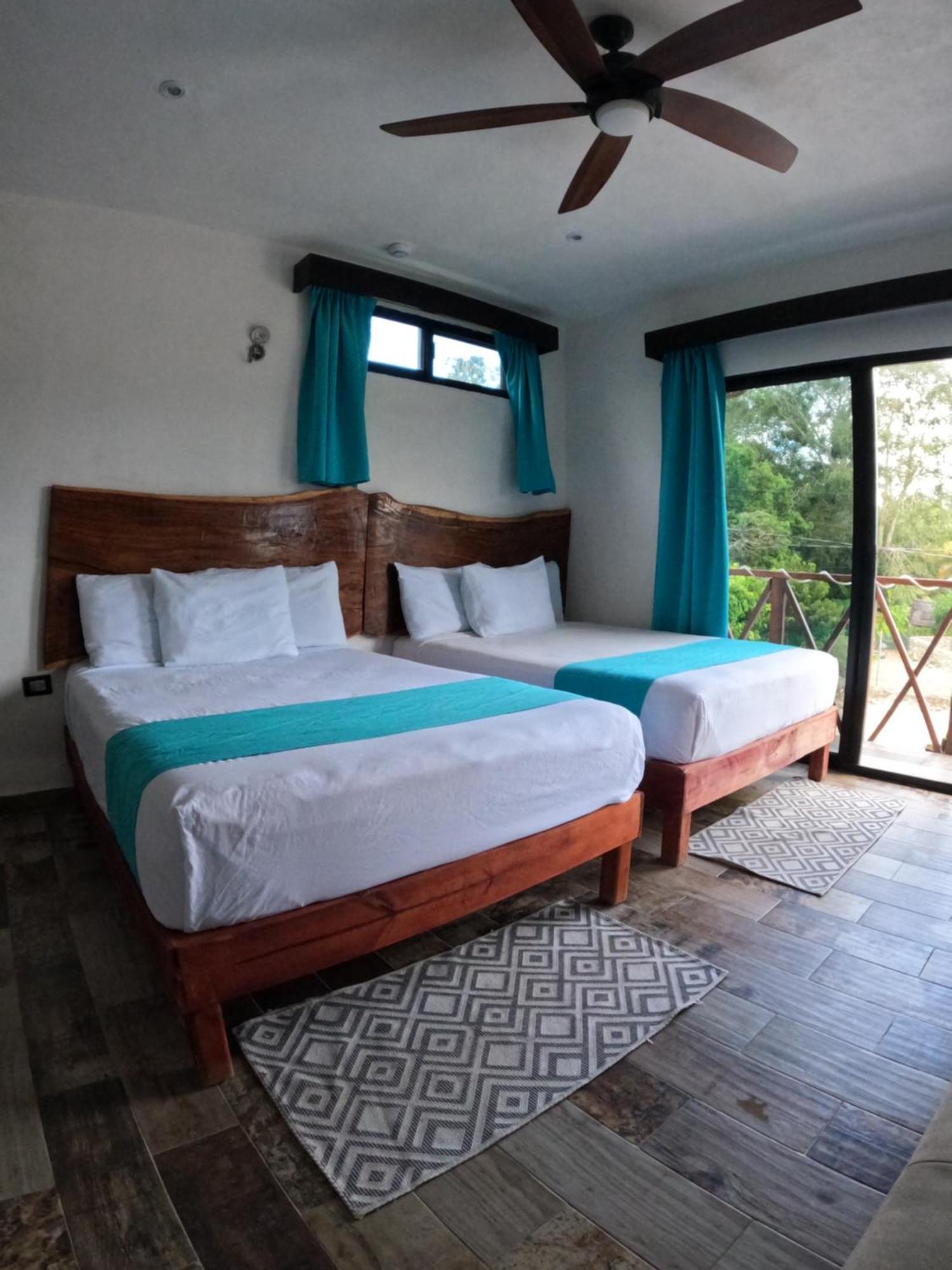 Hotel Y Beach Club Casa Mia Xulha -Bacalar Xul-Ha Bagian luar foto
