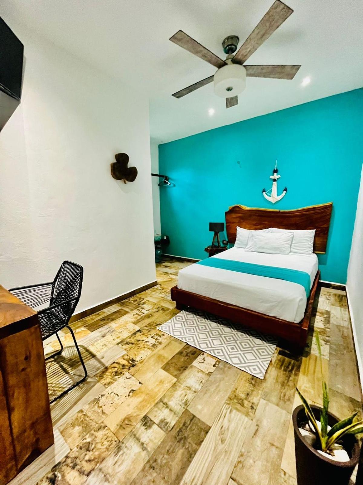 Hotel Y Beach Club Casa Mia Xulha -Bacalar Xul-Ha Bagian luar foto